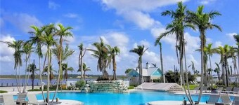 3-Bedroom Villa with Private Pool in Superb Naples Reserve Gated Community 