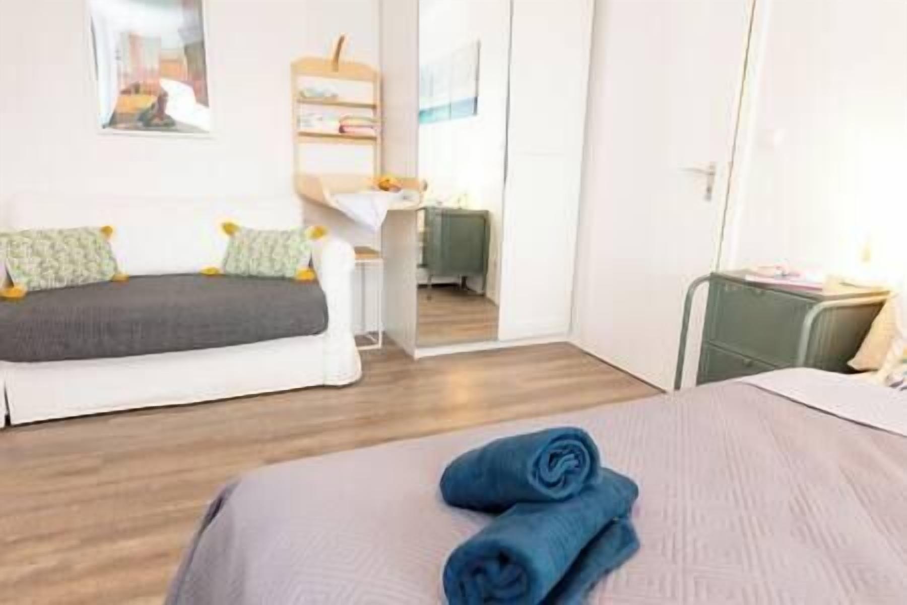 1 Schlafzimmer, Bügeleisen/Bügelbrett, Reisekinderbett, Internetzugang