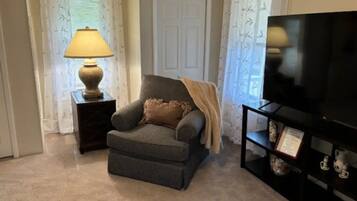 Smart TV, DVD player, offices