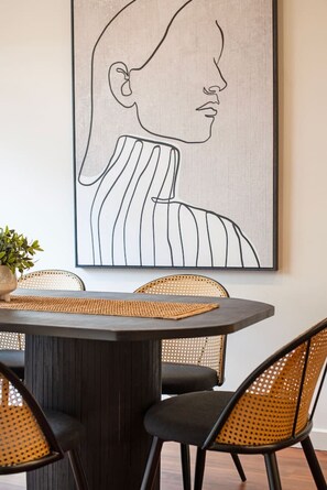 Dining - Splendour in Norwood (Norwood)