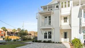 Front of property - Take it Easy by Book That Condo (Panama City Beach)