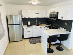 Microwave, oven, stovetop