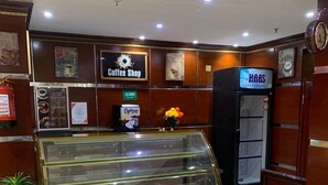 Gambar tidak terklasifikasi, 3 dari 13, tombol