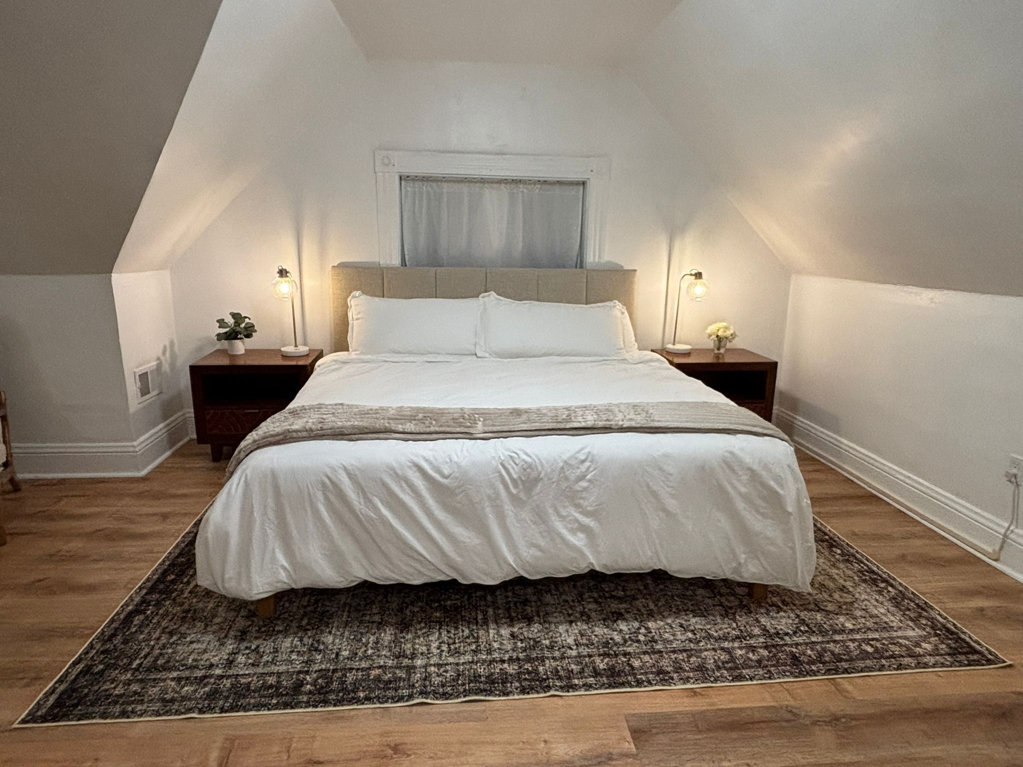 4 bedrooms, WiFi, bed sheets