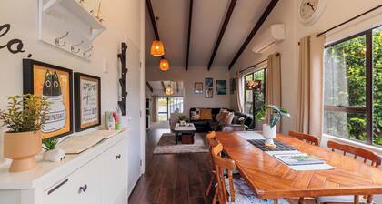 Cozy Lake Retreat | Lake Views, Amazing Games Room