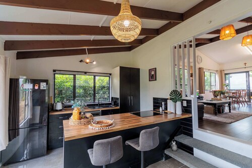 Cozy Lake Retreat | Lake Views, Amazing Games Room