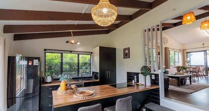 Cozy Lake Retreat | Lake Views, Amazing Games Room