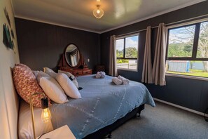 3 bedrooms, iron/ironing board, travel cot, WiFi