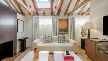 1 chambre, literie de qualité supérieure, couette en duvet d'oie