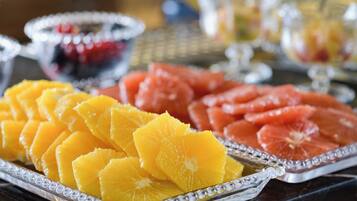 Colazione a buffet a pagamento, servita tutte le mattine