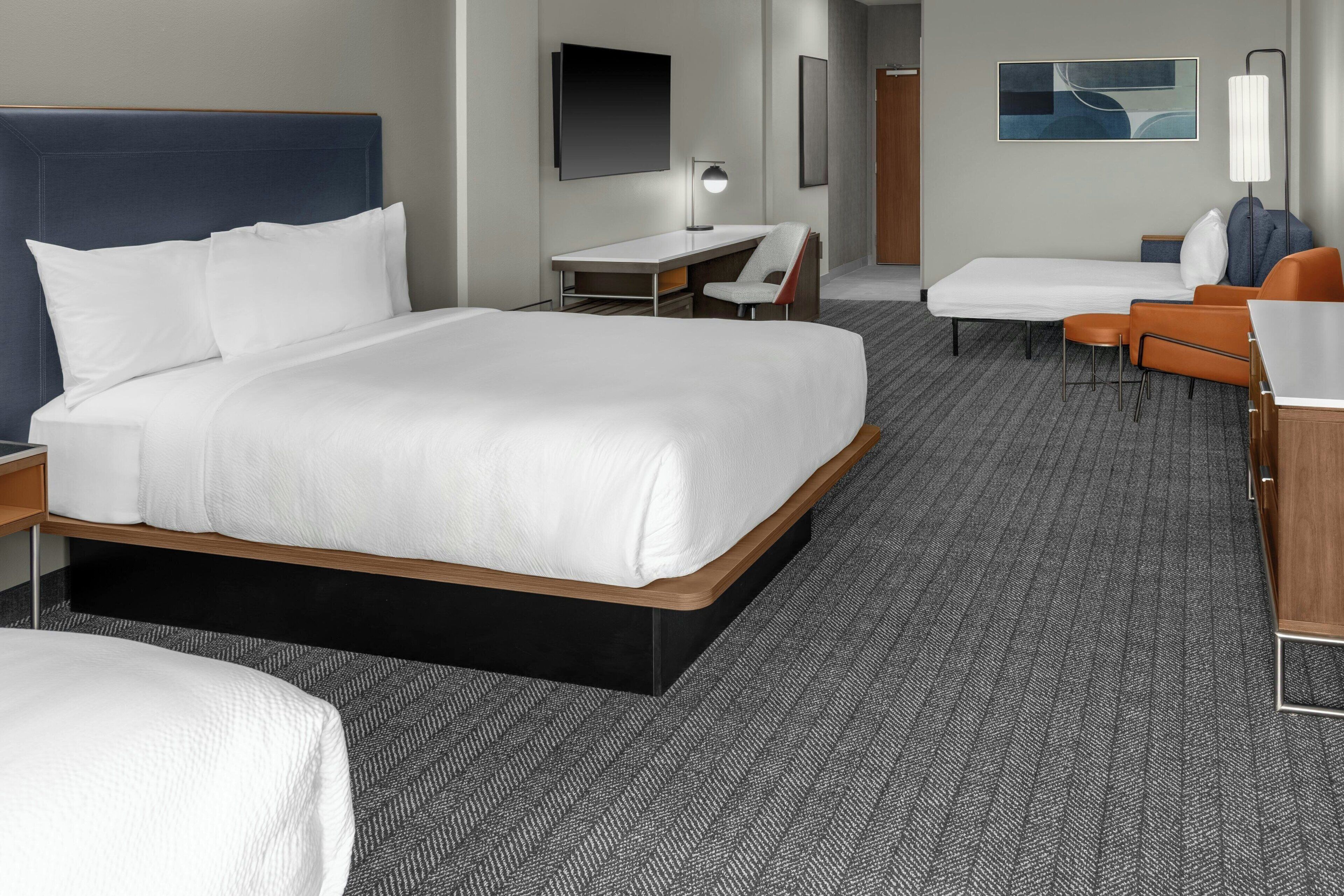 Couette en duvet d'oie, coffres-forts dans les chambres, bureau