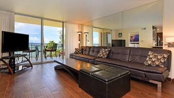 Suite, 1 Bedroom, Resort View | Living area | Flat-screen TV