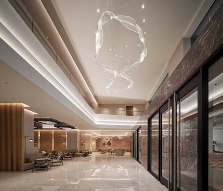 Lobby. Holiday Inn & Suites Penang Prai by IHG