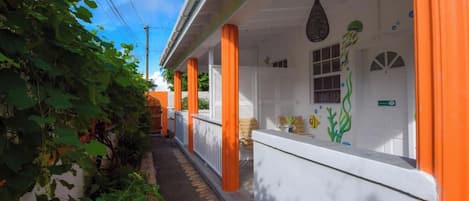 تفاصيل الفندق من الخارج