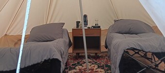 Cozy Glampsite at The Fabulouse Bok Vegas Interactive Petting Zoo and Farm