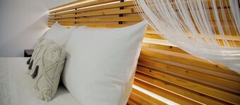 IRIS' Garden Retreat