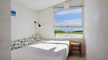 4 soverom, reiseseng for barn og wi-fi (inkludert)