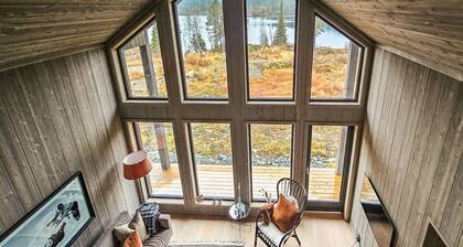 Stunning home in Vinje with WiFi