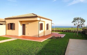 Exterior - Nice home in Marina di Modica (Marina di Modica)