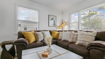 Smart TV, video games