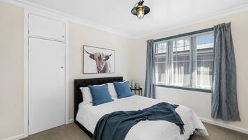 Exclusive House, 3 Bedrooms, Executive Level | Individually decorated, individually furnished, soundproofing