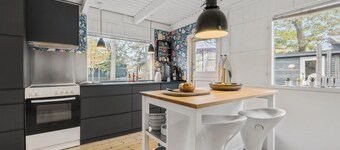 Awesome home in Asnæs with WiFi