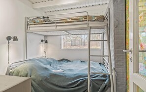 3 habitaciones, cuna de viaje y wifi gratis