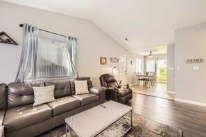 تلفزيون ذكي