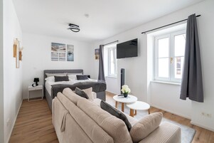 Apartamento Confort, no fumadores, cocina | Ropa de cama de alta calidad, caja fuerte, cortinas opacas