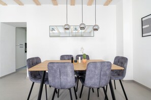 Family Apartment, Multiple Beds, Non Smoking, Kitchen | In-room dining - COY Apartments Wachau - Relaxation In Style (Mautern an der Donau)