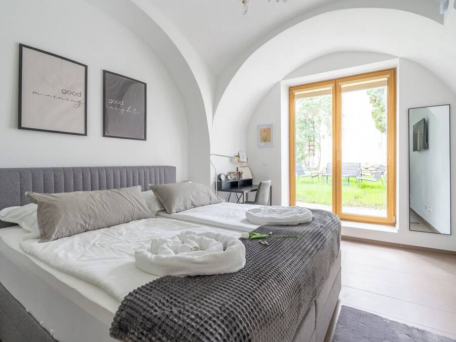 Superior Apartment, 1 King Bed with Sofa bed, Non Smoking, Kitchen | Premium bedding, in-room safe, blackout drapes, iron/ironing board