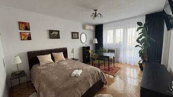 1 bedroom, iron/ironing board, WiFi, bed sheets