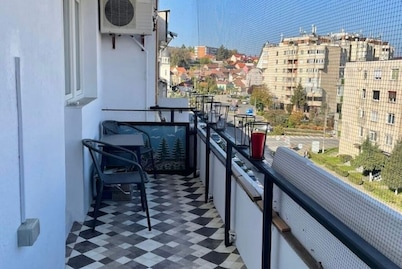 12 Apartment