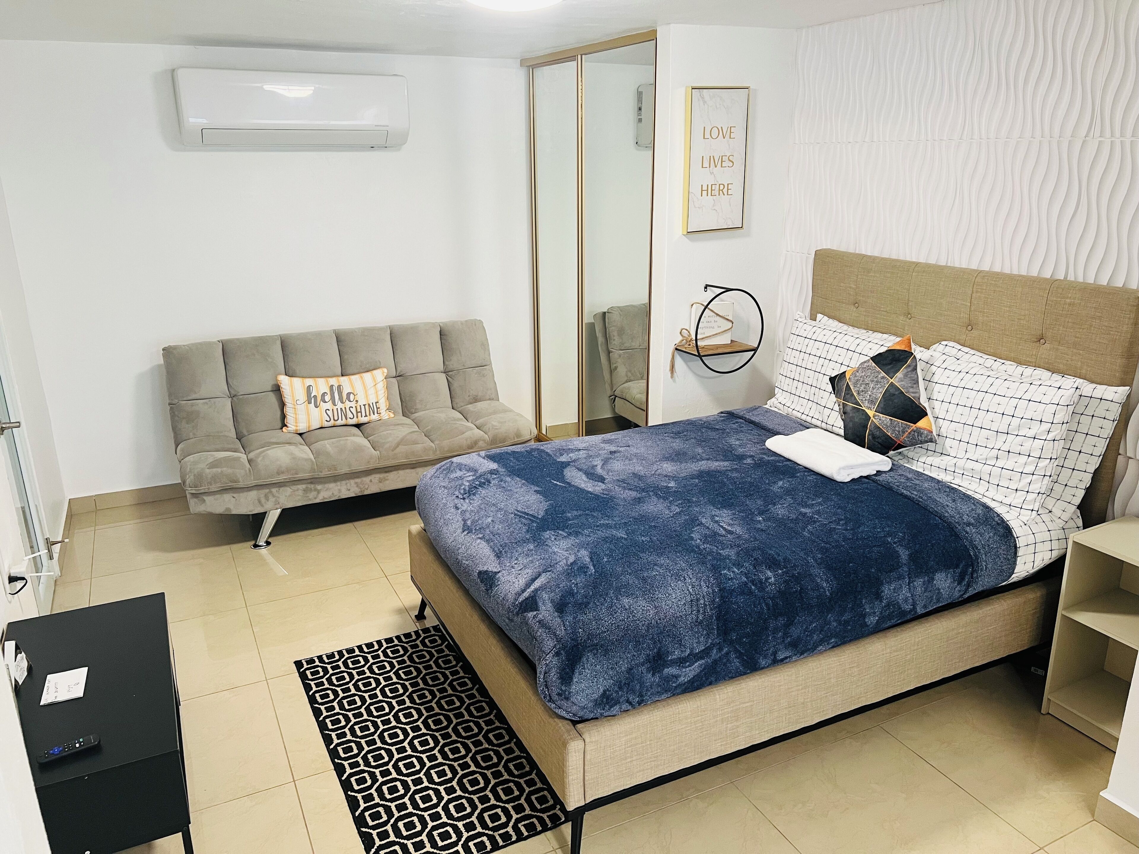 1 室のベッドルーム、アイロン / アイロン台、WiFi、ベッドシーツ