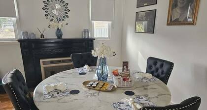 Gwen's Cottage on King