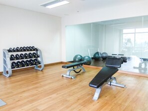 Gym - Warm And Cozy 2Br At Tifolia Apartment (Jakarta)