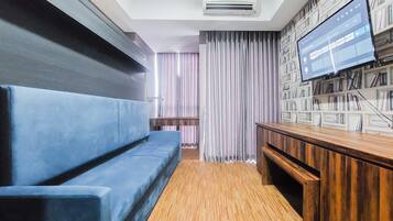 Estudio Deluxe | Escritorio