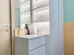 Deluxe-Apartment | 2 Schlafzimmer, Schreibtisch