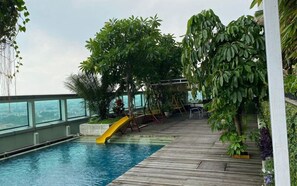 Piscine extérieure