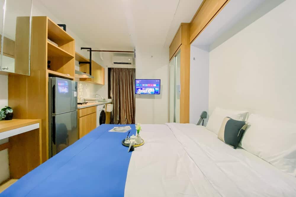 Homey And Restful Studio At Kebagusan City Apartment