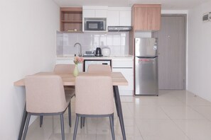 Private kitchen - Comfy 1Br Apartment At Tamansari Bintaro Mansion (South Tangerang)