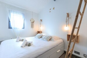 1 soverom, strykejern/-brett, wi-fi og sengetøy