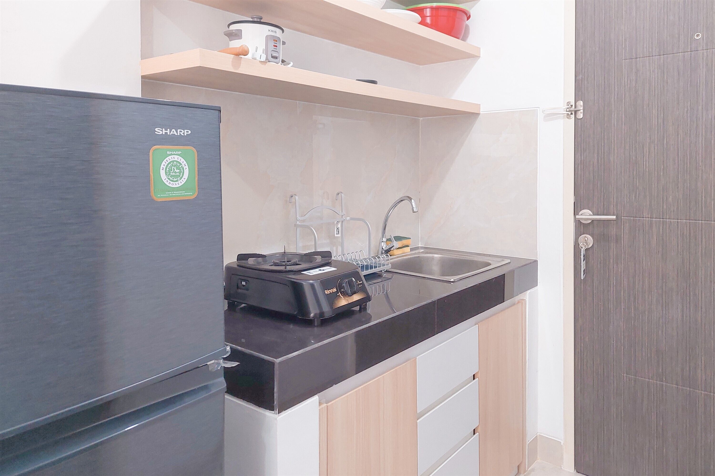 Deluxe-studiolejlighed | Privat køkken | Køleskab, kogeplade, elkedel, riskoger