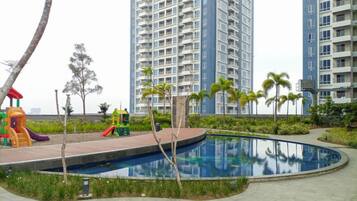 Kolam renang outdoor