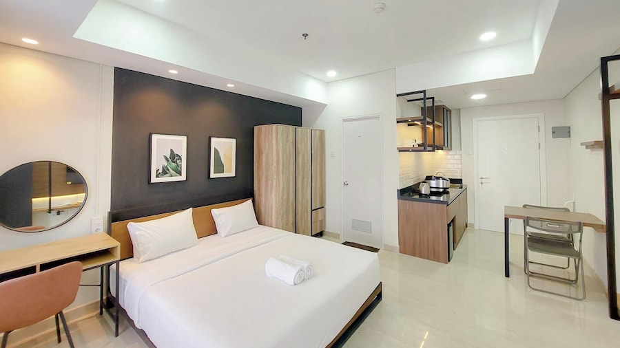 Relaxing Studio At Podomoro City Deli Medan Apartment