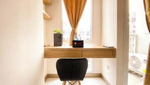Studio Deluxe