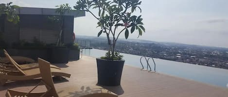 Alberca al aire libre