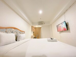 Deluxe Studio