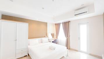 Studio Deluxe | Skrivbord