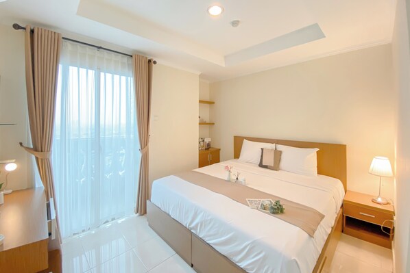 1 habitación y escritorio